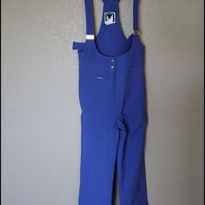 Although there aren’t tags, they are unworn vintage snow bibs. Obermyer size 12